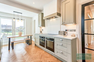 Photo 19- click for photo gallery